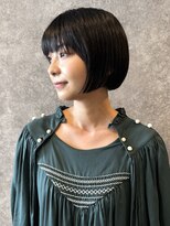 シック(chic.)&nbsp;20代30代/ショートボブ/切りっぱなし/ショート/透明感カラー前髪