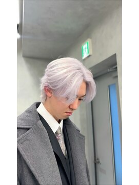 アディション 渋谷(ADITION) ホワイトカラー