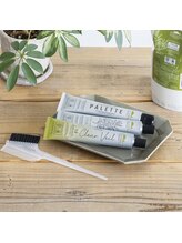 【ダメージレス】 5年後、10年後も美しい髪を保つための「厳選薬剤」への想い