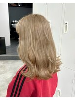 レブ 難波店(REV.)&nbsp;髪質改善/ブリーチ/ダブルカラー/韓国/インナーカラー/難波