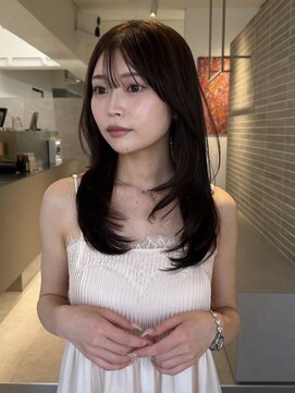 クーラ オモテサンドウ(Cura Omotesando) レイヤーカット/顔まわりカット/ブラウンカラー