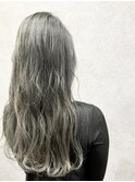 ［セブンヘア］ブリーチ3回グレー系カラー