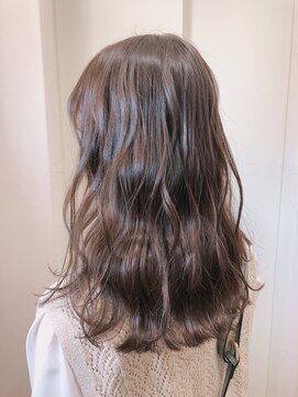 ルー(loup) アッシュブラウン/透明感カラー/髪質改善/福岡/天神/大名