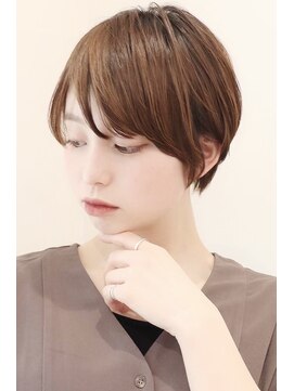 アイ(I.) 【I.】女性らしい上品シルエットのショートカット　川口