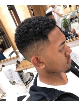 バーバーブロス 吉祥寺店(BARBER BROS) 【LUDLOW BROS.】MAsatakaYuma フェードカット バズカット