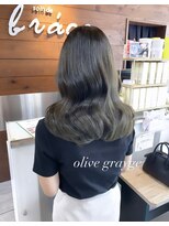 ブレス 小阪店(brace)&nbsp;赤み消しイルミナカラーオリーブグレージュ☆☆☆