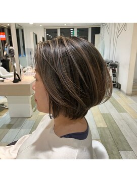 ヘアークラフト アニー 南郷18丁目店(HAIR CRAFT Annie) 筋感ボブ