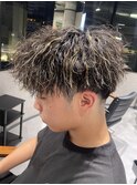 NEXT静岡NEO【櫻田】ショート金髪ハイライトメッシュ