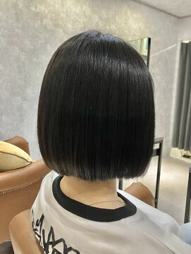 ウル(Ulu.) 髪質改善カラー×切りっぱなしボブ♪