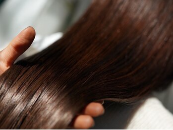 ヨロバイディア 湘南台(YOLO by diar)の写真/美髪はいつからでも作れます♪大人女性の品のある"艶髪・美髪"を一緒に育てていきましょう*