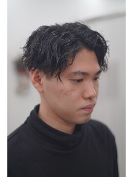 グランクラブ(GRANCLUB) カット パーマ フェード シェービング ヘッドスパ