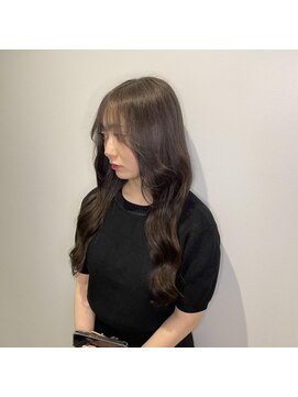 ブランシスヘアー(Bulansis Hair) ダークアッシュロング