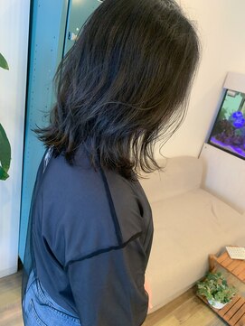 ヘアースパリゾート リアン 燕三条店(Lien) ダークグレー_