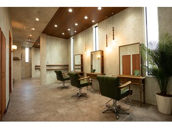 CODE.LINE 筑紫野店【コードライン】