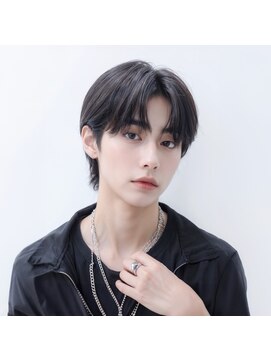 ルック(Look) 韓国×センターパート