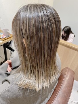 スーリール 春日千歳町店(Sourire) ハイライトカラー