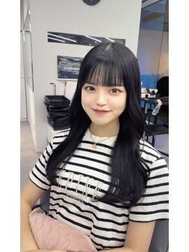 ユーフォリア 渋谷グランデ(Euphoria SHIBUYA GRANDE) 黒髪ロング 韓国巻き