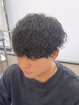 リヴ オオサカ(LIV OSAKA)&nbsp;波巻きスパイラル波巻きパーマシャドウパーマツーブロック