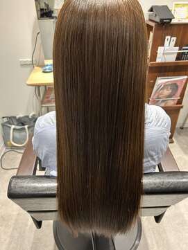 エスト(est) ワンランク上の美髪ロング　ハイクラス髪質改善トリートメント