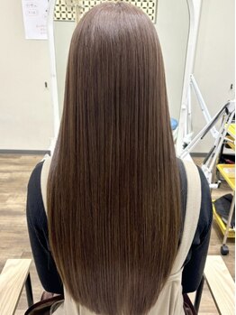 エアージーモ 小倉店(Fate design Air G mo)の写真/エイジング毛にお悩みの方必見！＜全体リセッター＋シルクストレート＞で髪の土台から整えて！