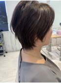 ショートボブ