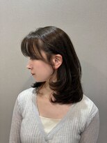 リヴナ(Livna)&nbsp;韓国風重めローレイヤー×オリーブグレージュ◎