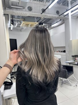 アライブ ハラジュク(ALIVE harajuku) 【ALIVE yu-ki ブリーチ ダブルカラー バレイヤージュ】