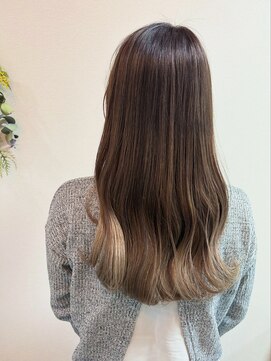 リリー(Lil'y) グラデーションカラー