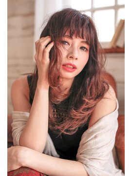 クラン(clan) 大人かわいいリラックスカール×ピンキーベージュ