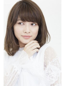 ビューティーアンドケアカロン(Beauty and Care CALON) 【銀座】パールグレージュカラーで透明感のある洗練された印象に