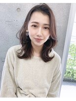 リコバイアフロート(riko by afloat)&nbsp;レイヤーカットかきあけバングくびれヘア/韓国風
