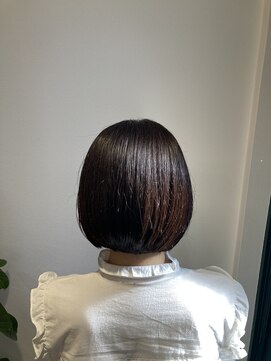 キー(KEY) ショートボブ