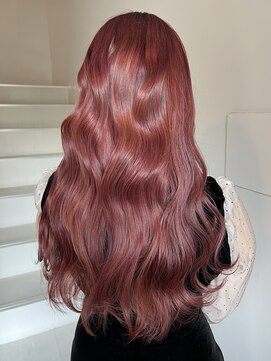 テテ(TETE) レッドカラー 心斎橋×長堀橋