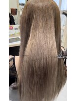 ヨロ(YoLo.)&nbsp;髪質改善カラー