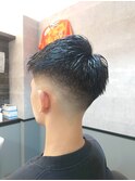 スキンフェード　ソフトモヒカン