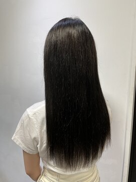 フツーロ 栄(FUTURO) ＃黒髪＃黒髪ロング＃BLACK#韓国＃韓国ヘア＃名古屋美容室