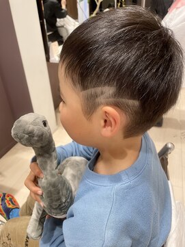 イースト(YEAST) キッズカット