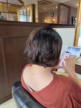 アドラーブル 女池店(adorable) 【ゆるカールボブ】【大人可愛い】【20代30代40代】