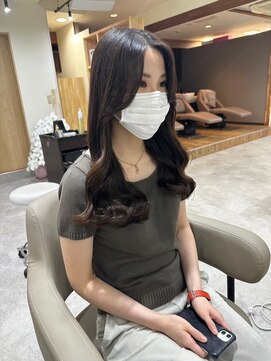 アミー 銀座(Ammy) 前髪なし韓国風パーマ