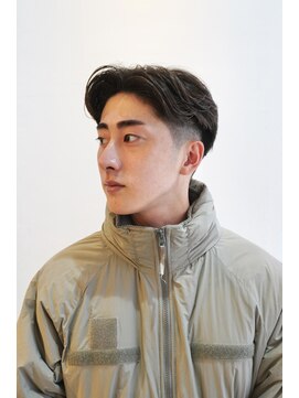 アイダブリューティー ヘア デザイン(IWT hair design) センターパートニュアンスパーマ(大名/パーマ/メンズカット】