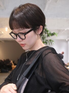 ワイドバング丸みショート