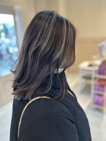 シダ(sida)&nbsp;『秋冬おすすめ』グレージュコントラストハイライト