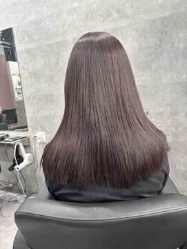 モダンメイド 四条烏丸(modern made) ミディアムヘア暗めカラーデザインカラーフェイスフレーミング