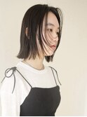 切りっぱなしボブ/顔まわりレイヤー/外ハネボブ/ミニボブ/暗髪