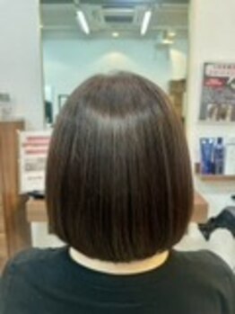 ヘアーサロン ボンド(HAIR SALON BOND)の写真/毎月の白髪染めで傷みが気になる方へ。髪と頭皮をいたわる白髪染め