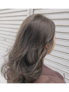 ジジ ヘアワークス(gigi hair works) ミルキーグレージュ