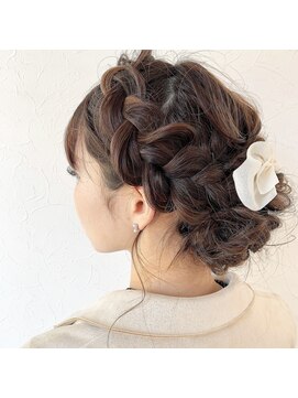 ヘアーサロン シバノ(Hair Salon SHIBANO) 編み込みアレンジヘア