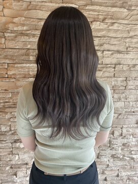 アクビ(AKUBI) 透明感ブラウンカラー