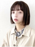 大人可愛い20代30代40代黒髪前下がり耳かけ小顔ボブ丸みワンレン