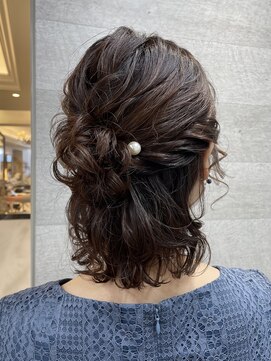 ガレリアエレガンテ 名駅店(GALLARIA Elegante) ハーフアップ